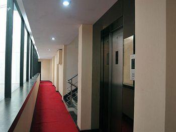 Lee International