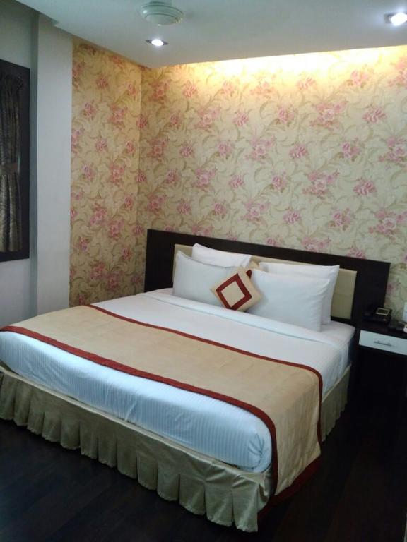 Hotel Lee International Kolkata