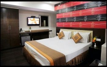 Hotel Lee International 3*