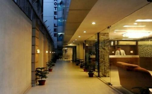 Hotel Lee International Kolkata