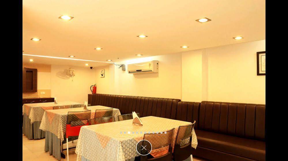 Lee International 3*