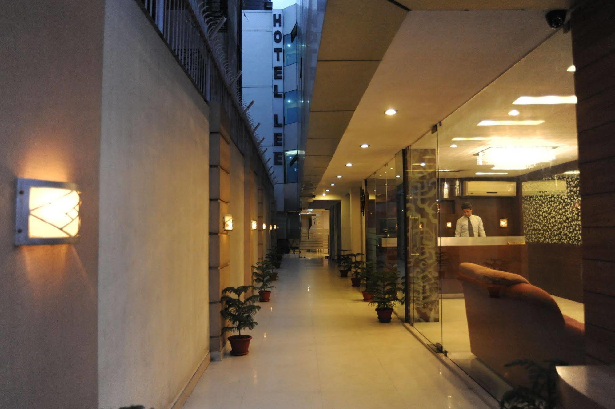 Lee International
