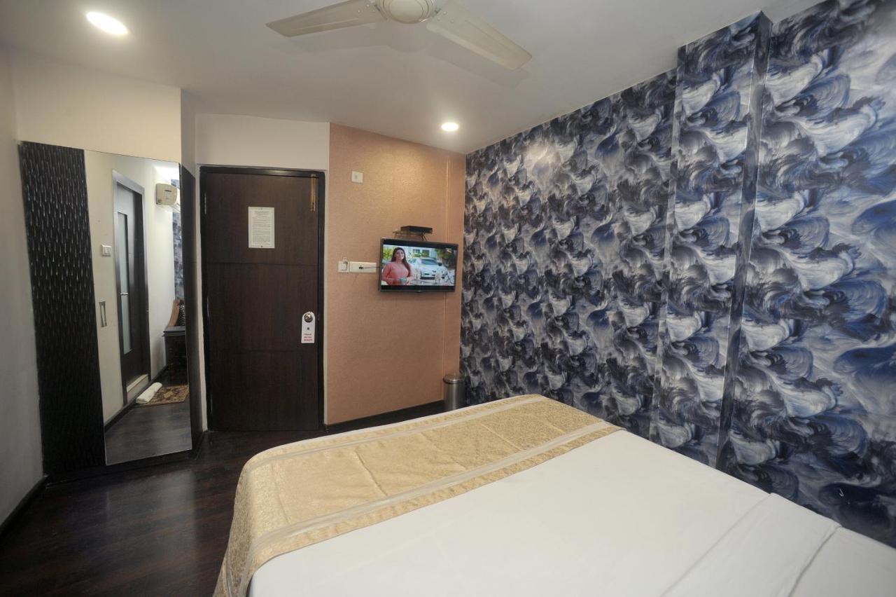 Lee International Hotel